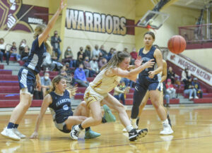 Frankfort rallies in second half to deny Trinity a bid to state tournament